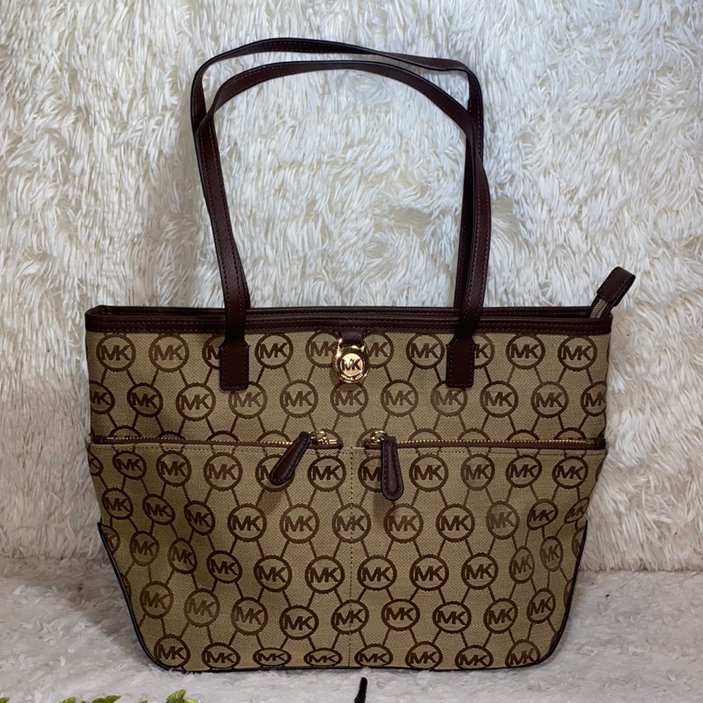 MICHAEL KORS KEMPTON POCKET TOTE BAG PURSE